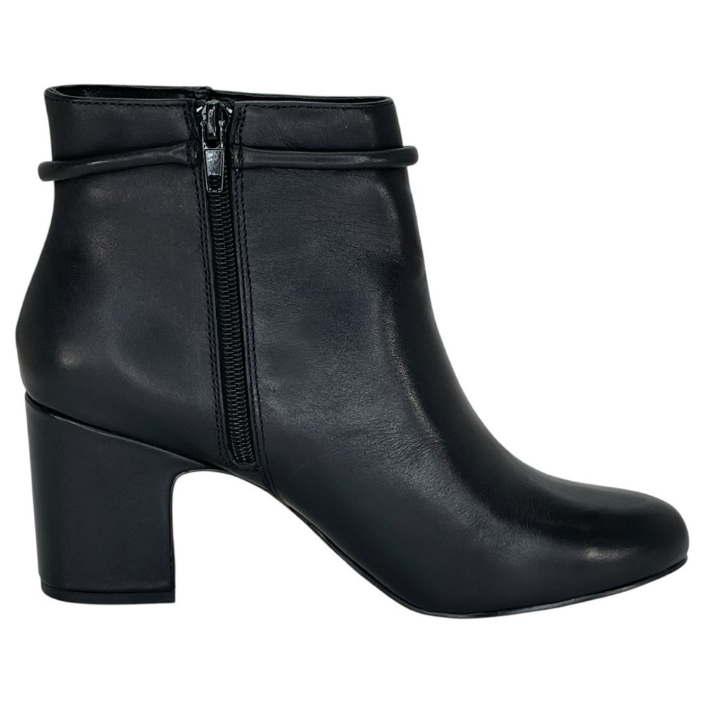 Bella Vita Diaz Black Leather Womens Ankle Boots Size 8.5M - Picture 6 of 12